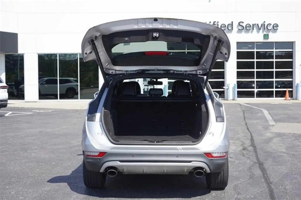 2016 Lincoln MKC Select photo 1