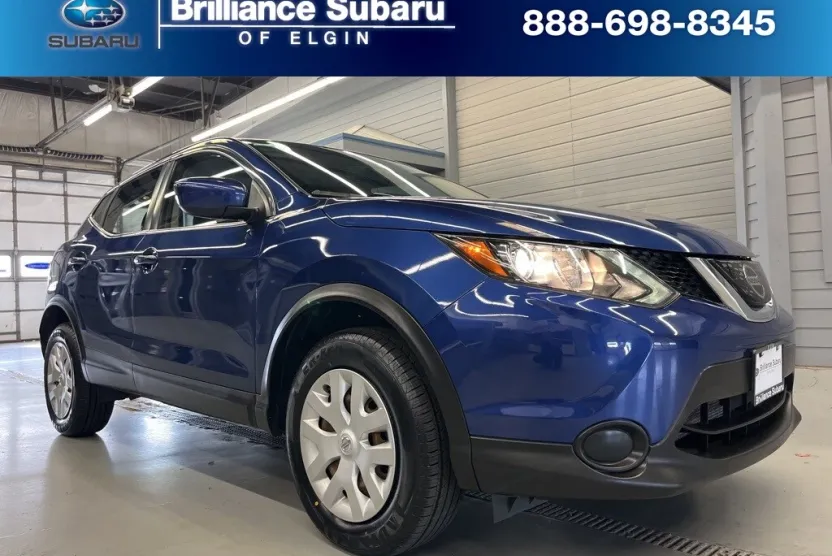 2018 Nissan Rogue Sport S photo 1