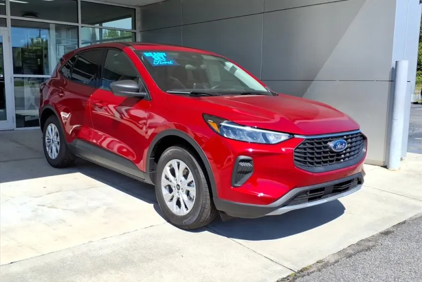 2025 Ford Escape Active photo 1