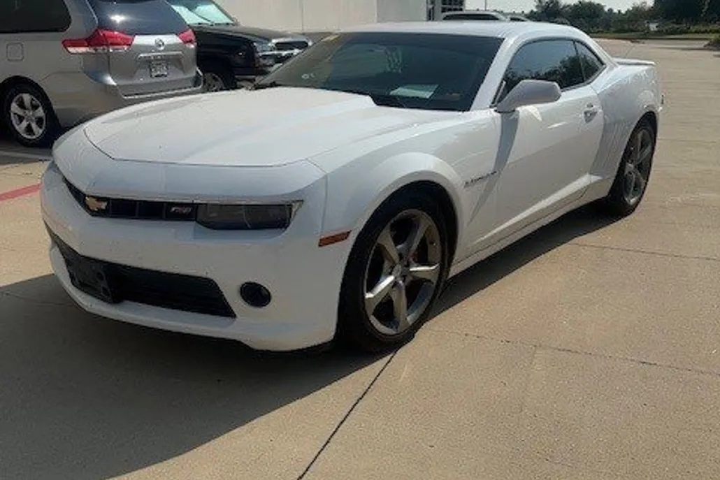 2014 Chevrolet Camaro 2LT photo 1