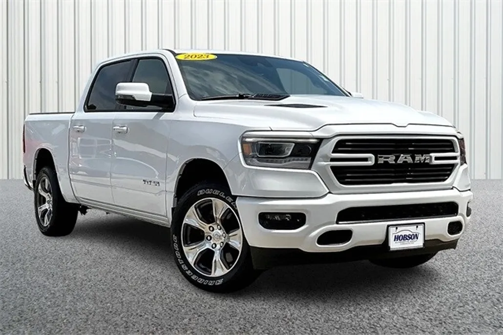 2023 Ram 1500 Laramie photo 1