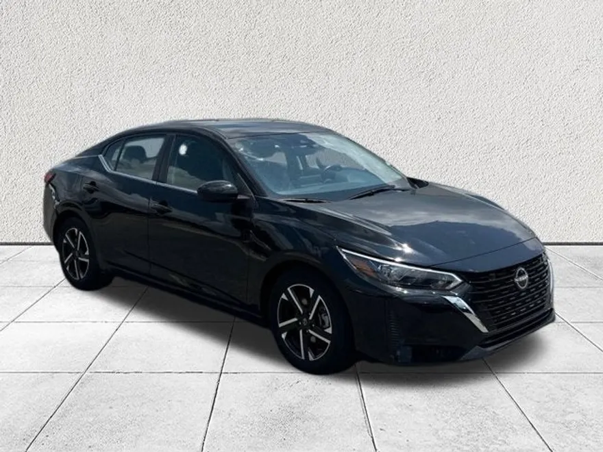 2024 Nissan Sentra SV photo 1