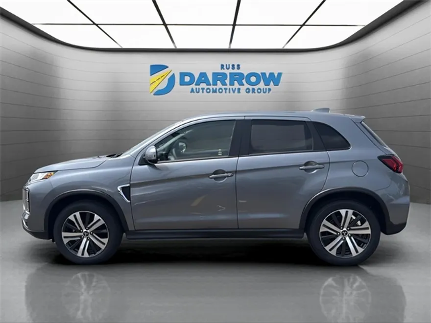 2025 Mitsubishi Outlander Sport SE photo 1