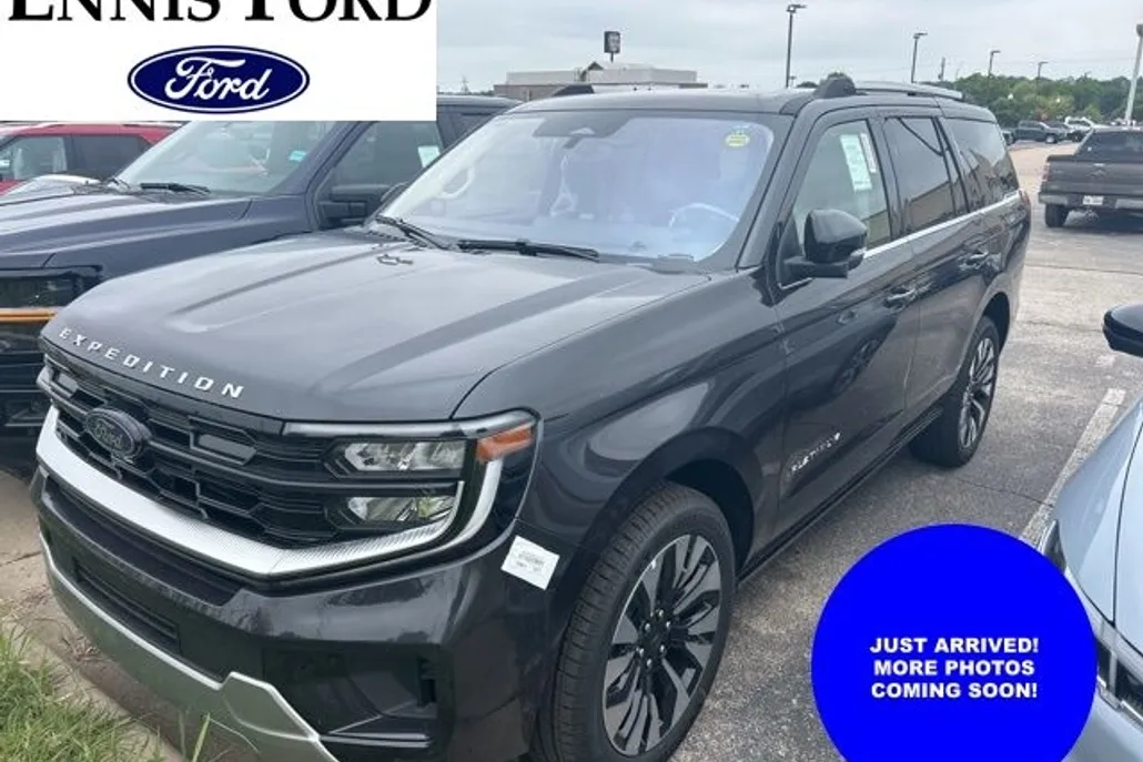 2025 Ford Expedition Platinum photo 1