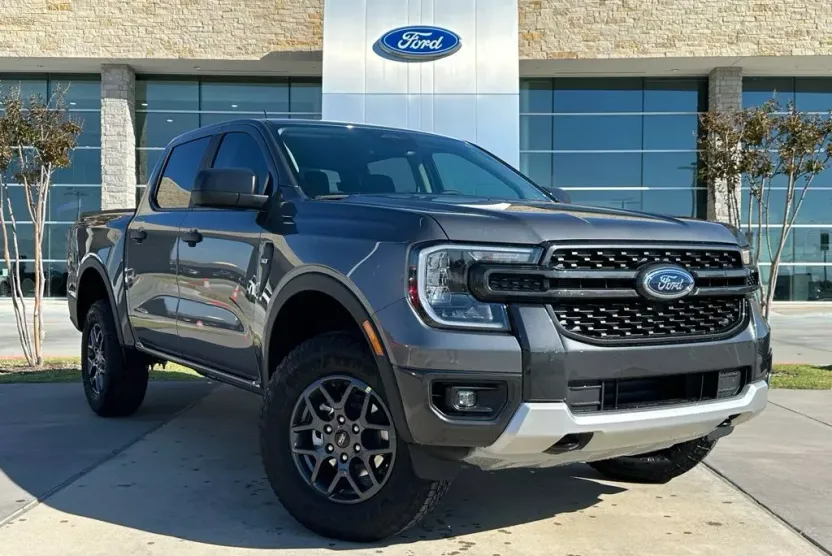 2025 Ford Ranger XLT photo 1