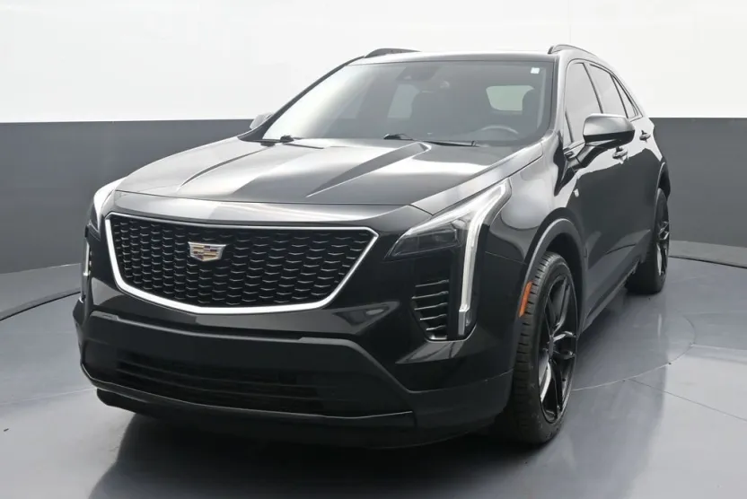 2020 Cadillac XT4 Sport photo 1