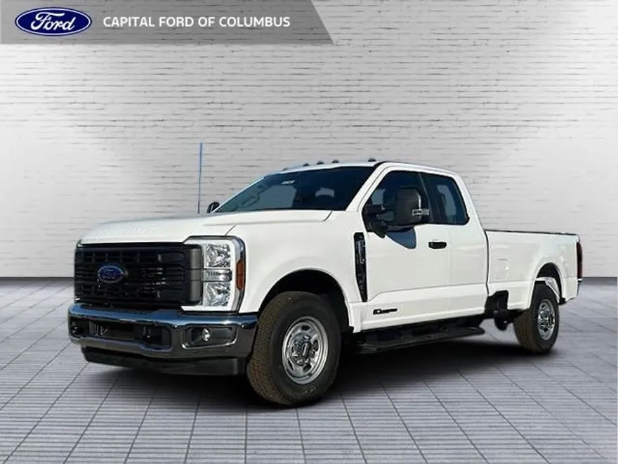 2024 Ford F-350 XL photo 1
