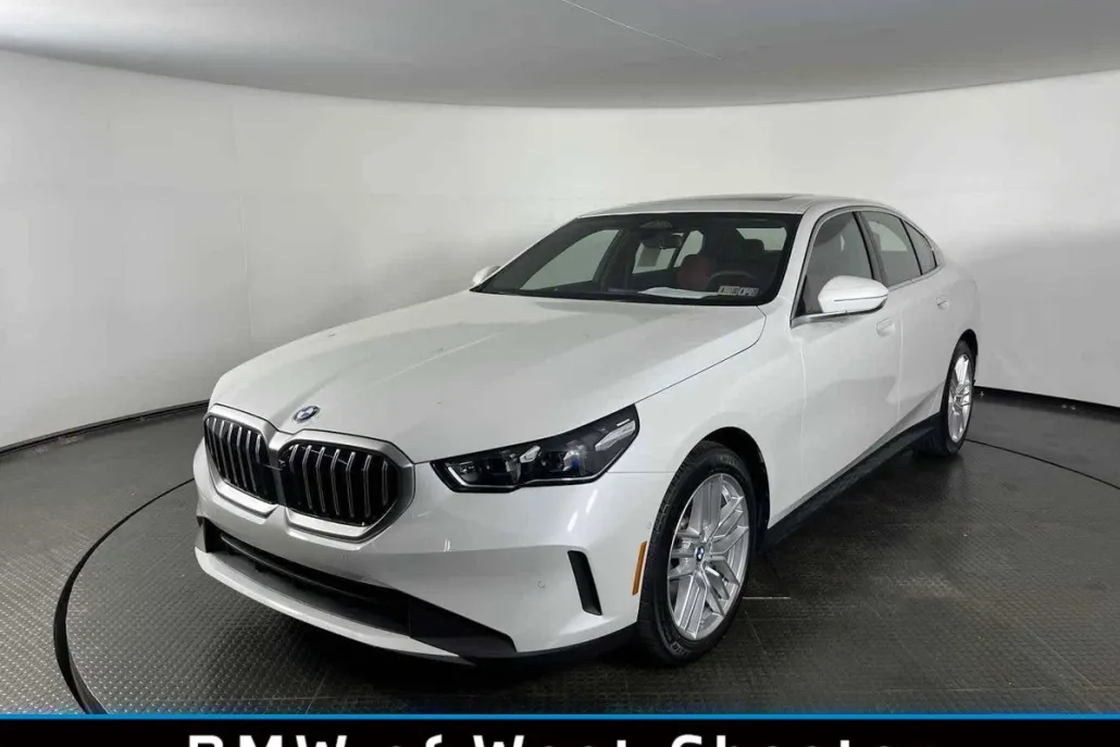 2024 Bmw 530i photo 1