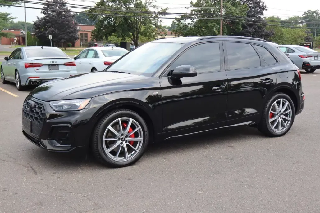 2025 Audi Q5 S line Premium Plus 55 TFSI photo 1