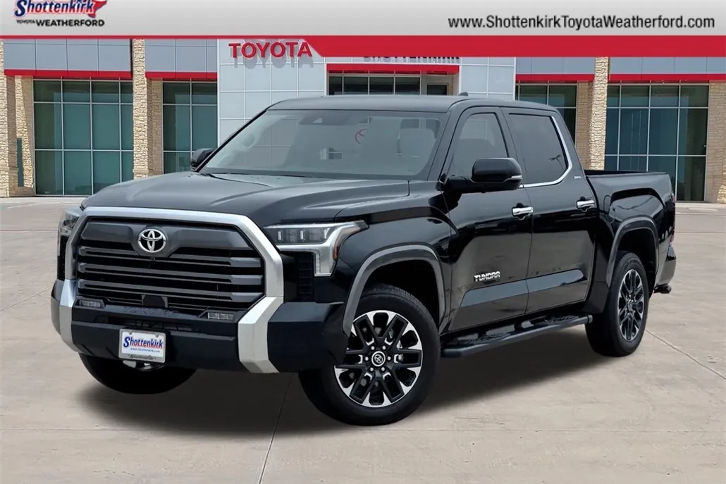 2024 Toyota Tundra Limited photo 1