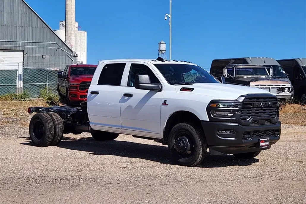 2026 Ram 3500 Tradesman photo 1