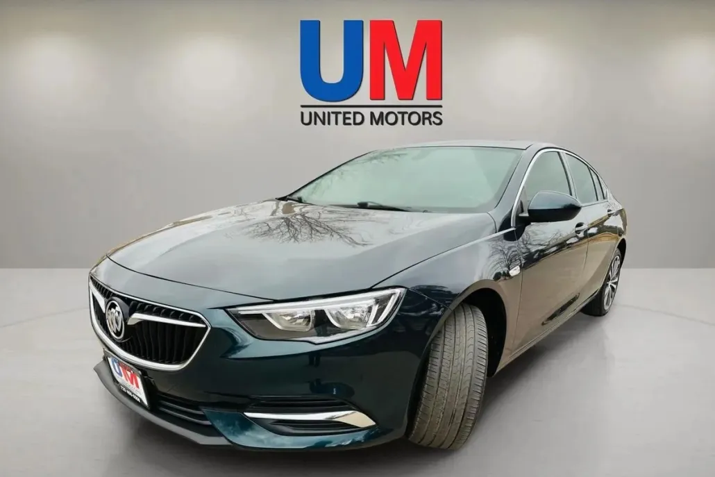 2018 Buick Regal Sportback Essence photo 1