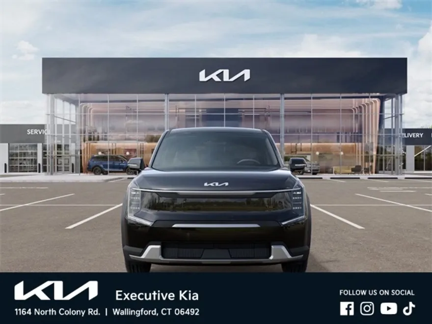 2026 Kia EV9 Light Long Range photo 1