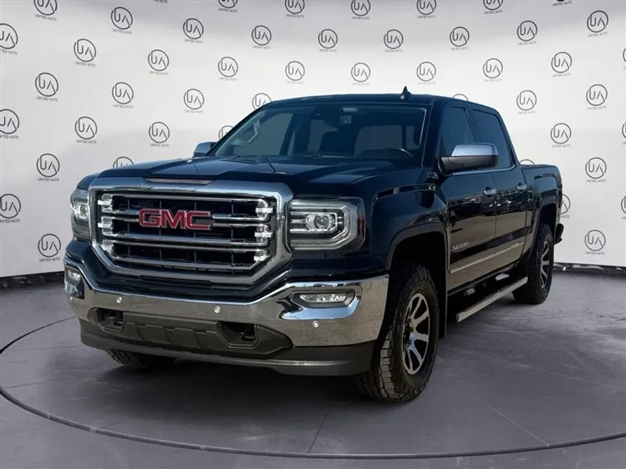 2017 Gmc Sierra 1500 SLT photo 1