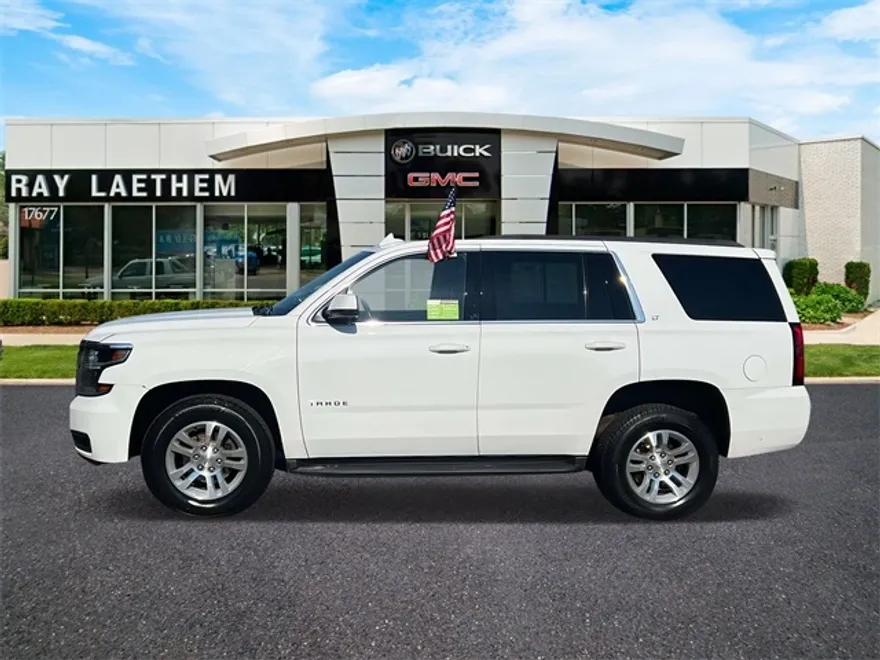 2020 Chevrolet Tahoe LT photo 1