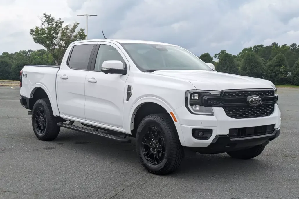 2025 Ford Ranger Lariat photo 1