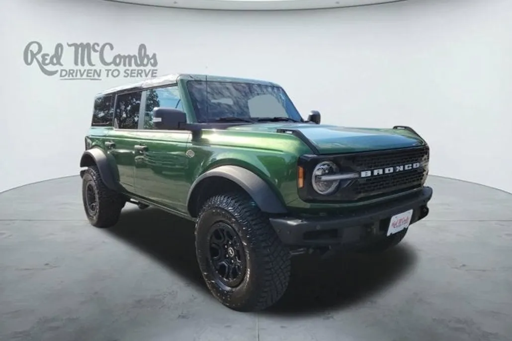 2024 Ford Bronco Wildtrak photo 1