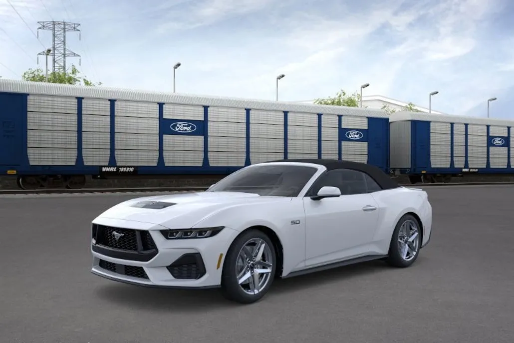 2025 Ford Mustang GT Premium Convertible photo 1