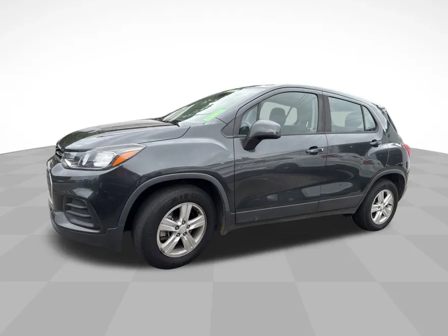 2019 Chevrolet Trax LS photo 1