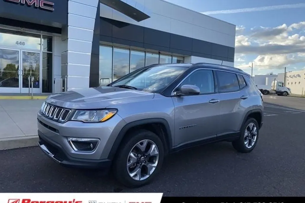 2018 Jeep Compass Limited photo 1