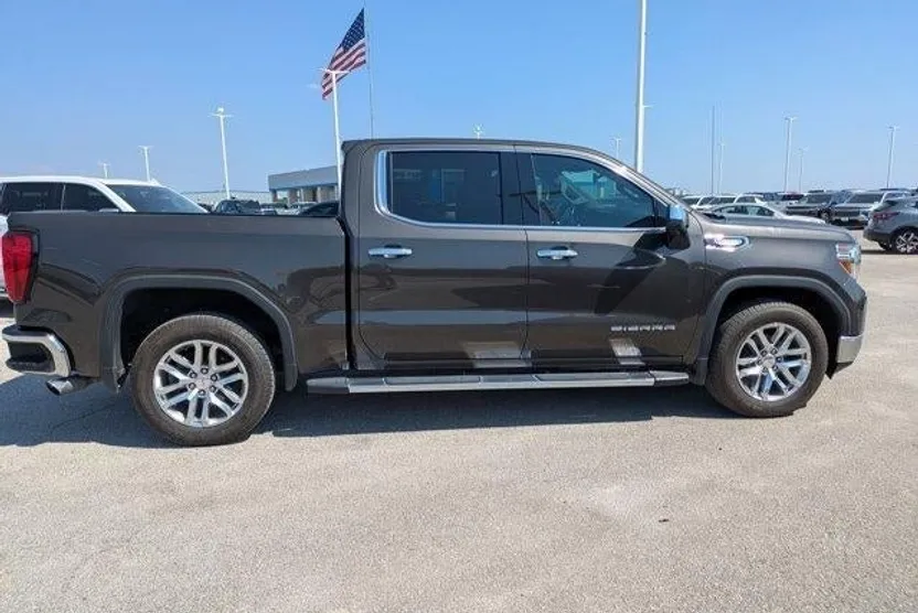 2020 Gmc Sierra 1500 SLT photo 1