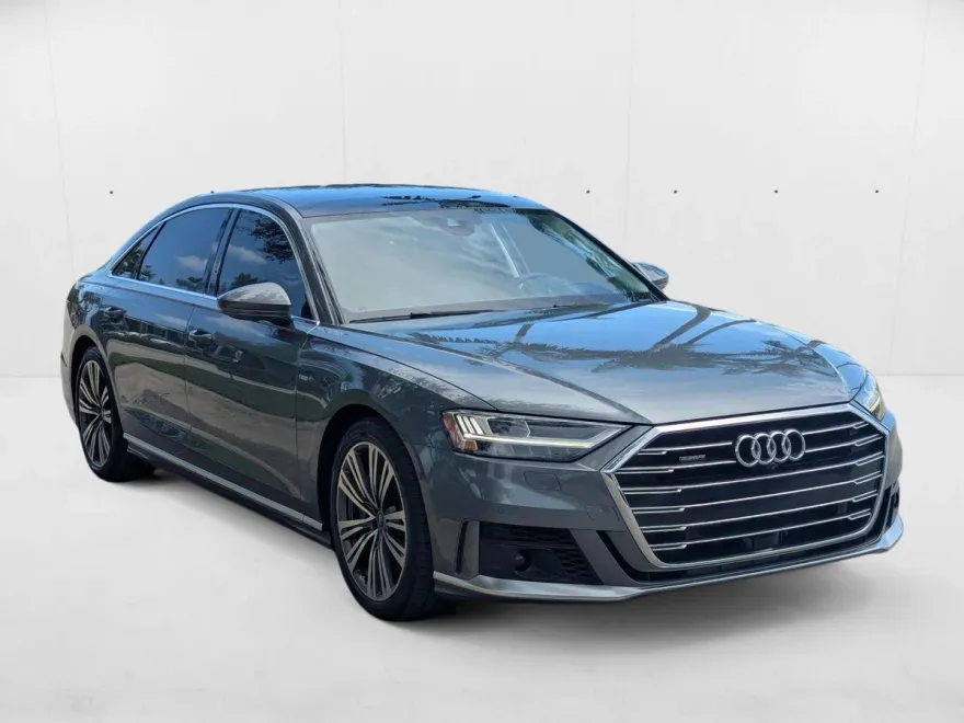 2021 Audi A8 L 60 TFSI Quattro photo 1