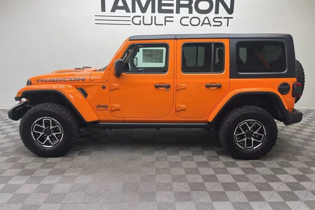 2025 Jeep Wrangler Rubicon photo 1