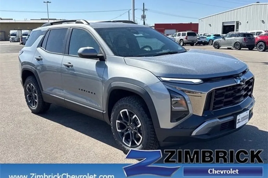 2025 Chevrolet Equinox ACTIV photo 1