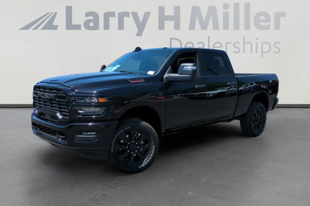 2025 Ram 2500 Big Horn photo 1