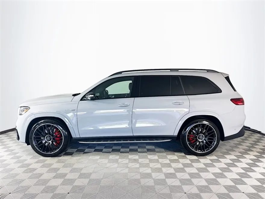 2026 Mercedes Benz GLS 63 AMG photo 1