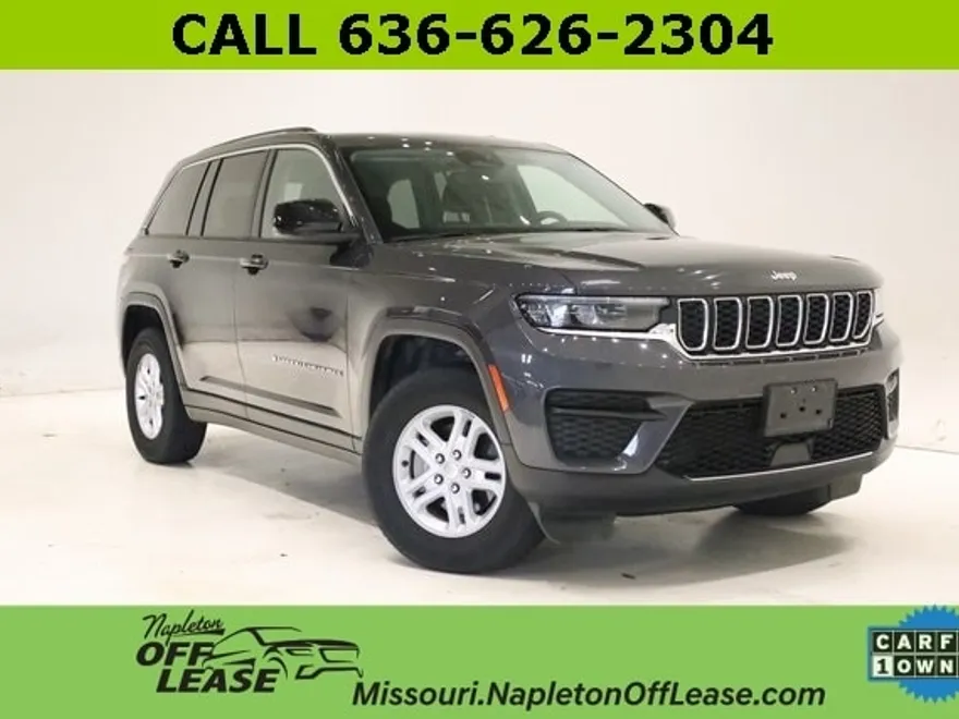 2023 Jeep Grand Cherokee Laredo photo 1