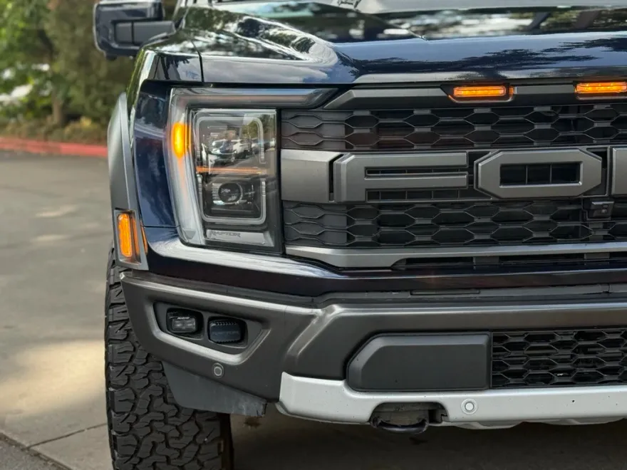 2023 Ford F-150 Raptor photo 1