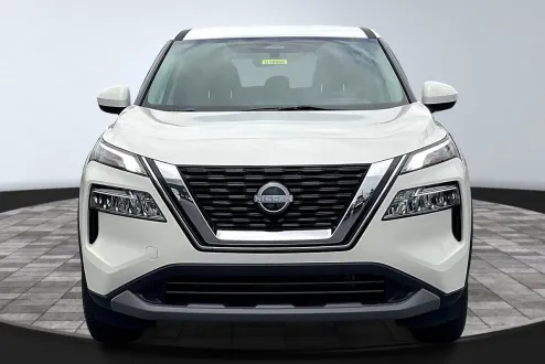 2023 Nissan Rogue SV photo 3