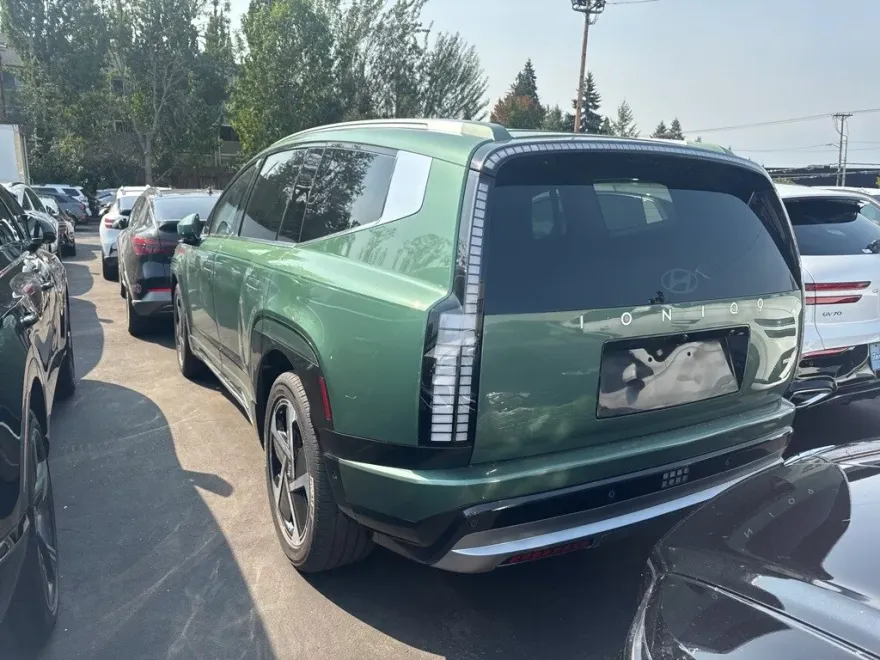 2026 Hyundai Ioniq Limited photo 1