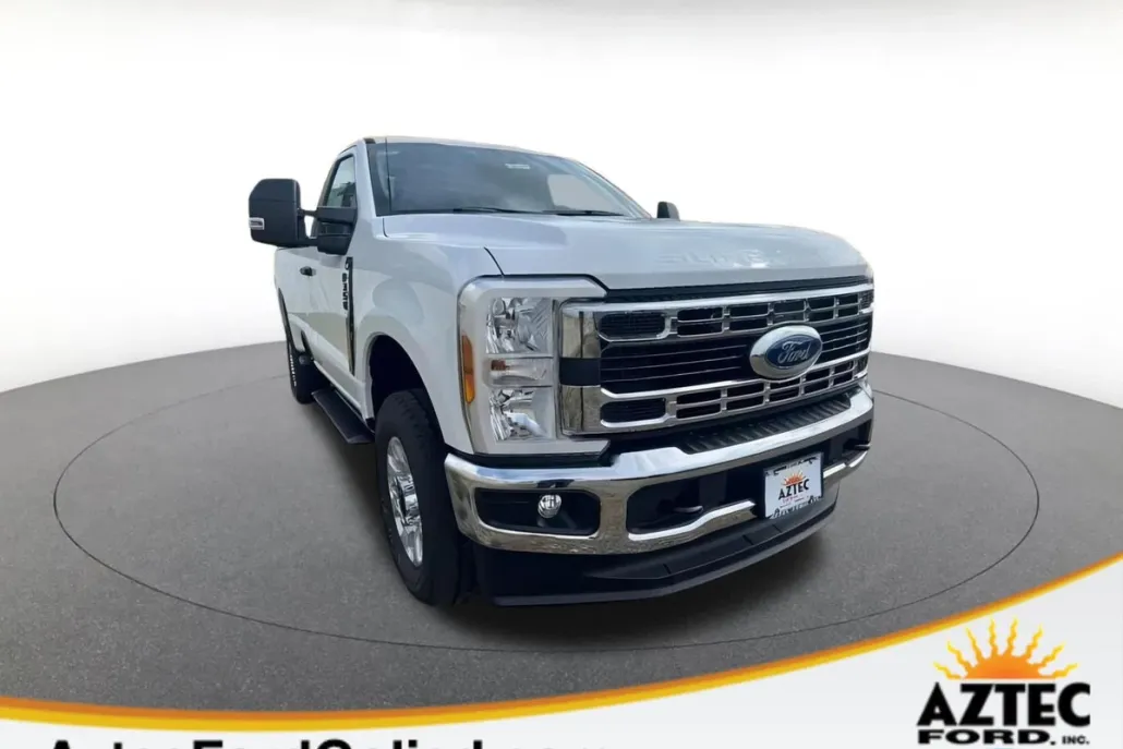 2024 Ford F-350 XLT photo 1