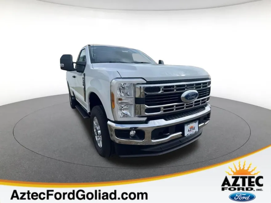 2024 Ford F-350 XLT photo 1