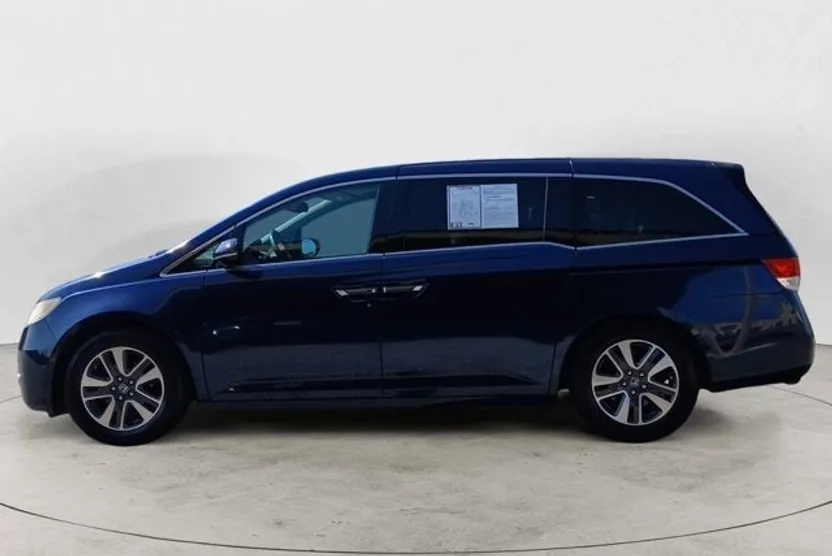 2014 Honda Odyssey Touring Elite photo 1