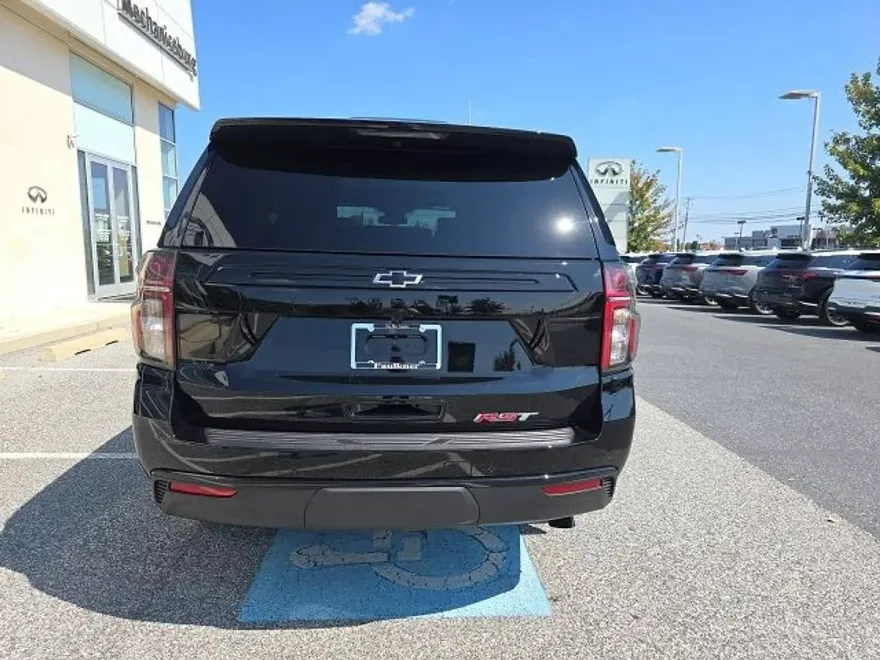 2024 Chevrolet Tahoe RST photo 1