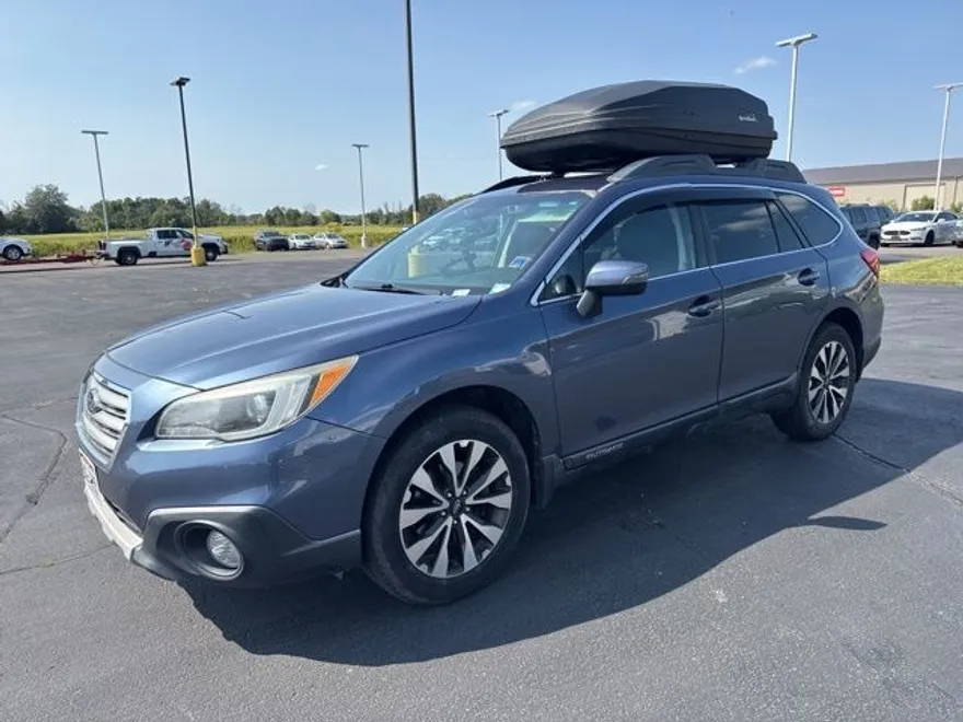 2017 Subaru Outback 2.5i photo 1