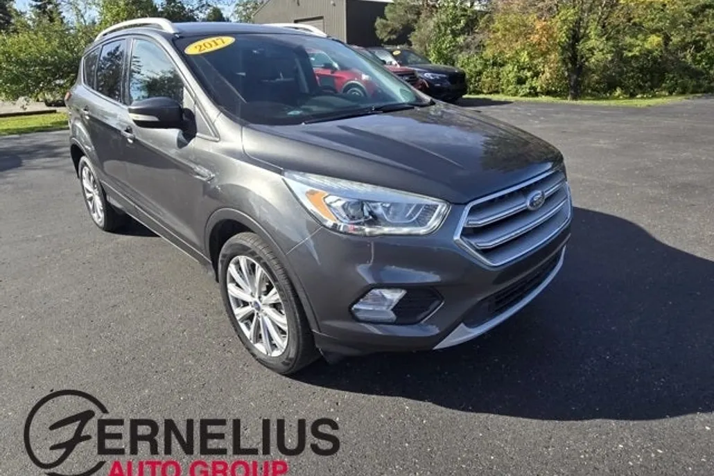 2017 Ford Escape Titanium photo 1