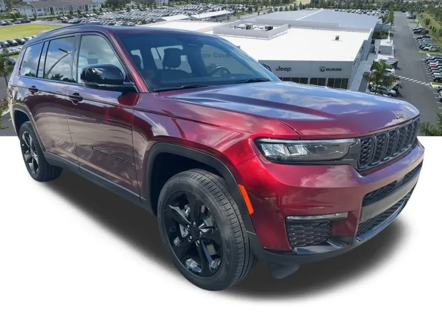 2025 Jeep Grand Cherokee Limited photo 1