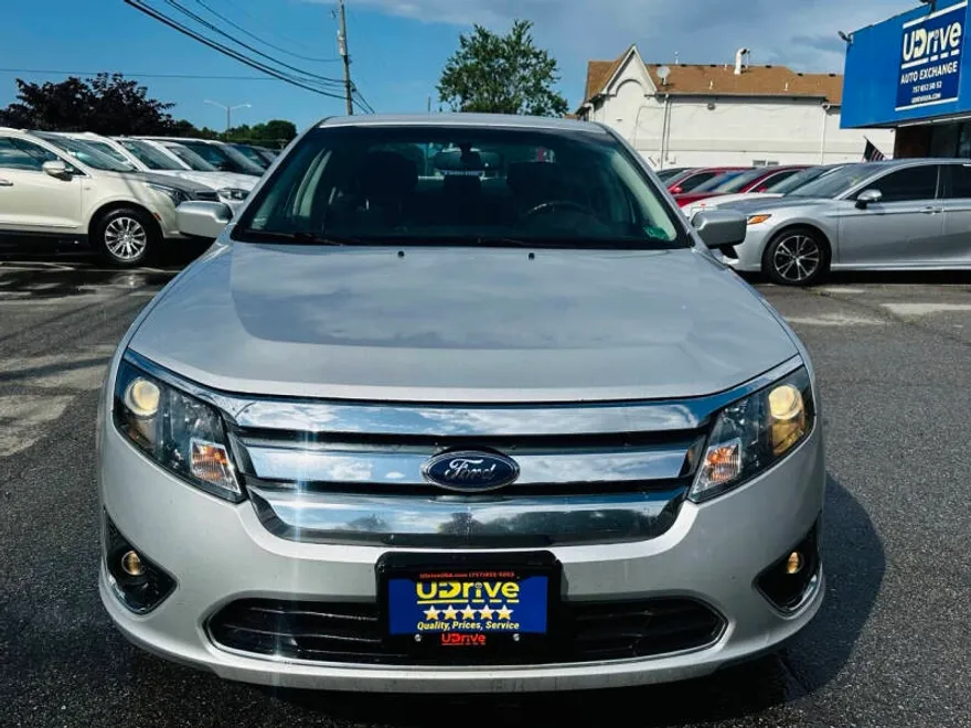 2012 Ford Fusion Hybrid photo 1