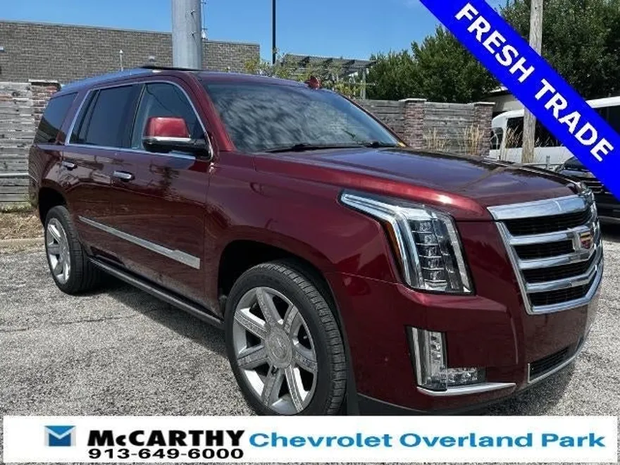 2020 Cadillac Escalade Premium Luxury photo 1