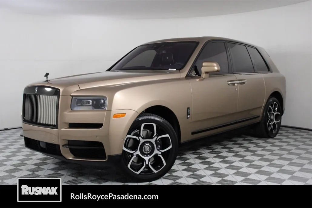 2023 Rolls Royce Cullinan Black Badge photo 1