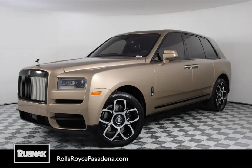 2023 Rolls Royce Cullinan Black Badge photo 1