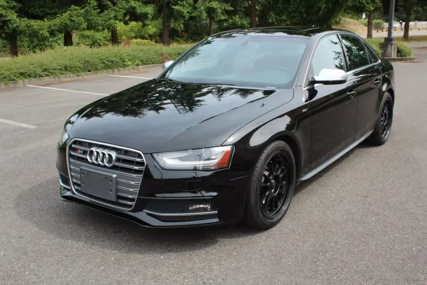2013 Audi S4 Base Premium Plus photo 1