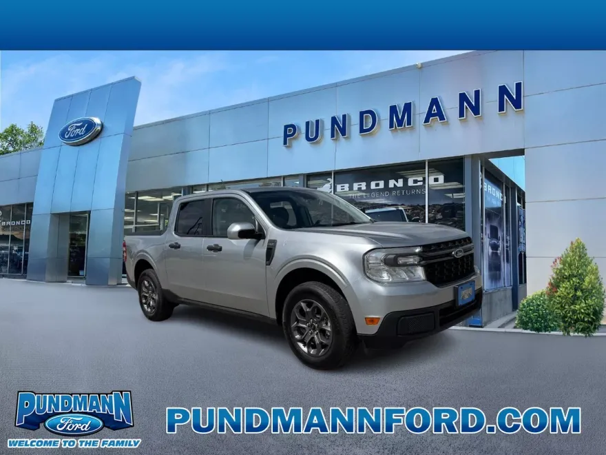 2022 Ford Maverick XLT photo 1