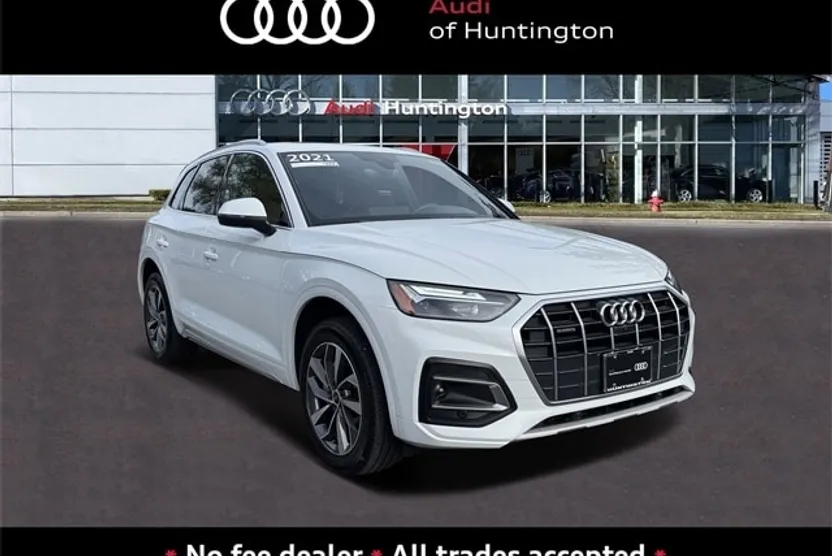 2021 Audi Q5 45 Premium Plus photo 1