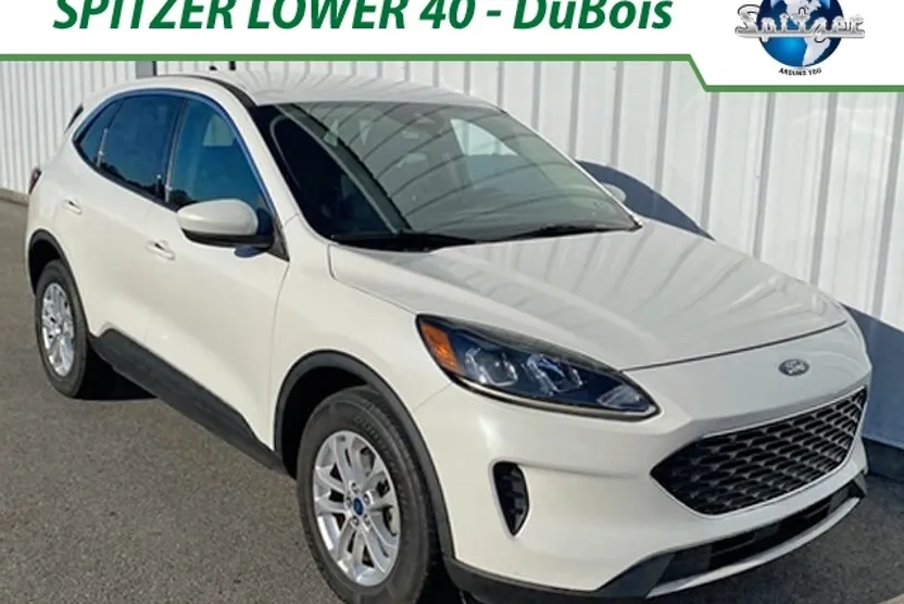 2020 Ford Escape SE photo 1