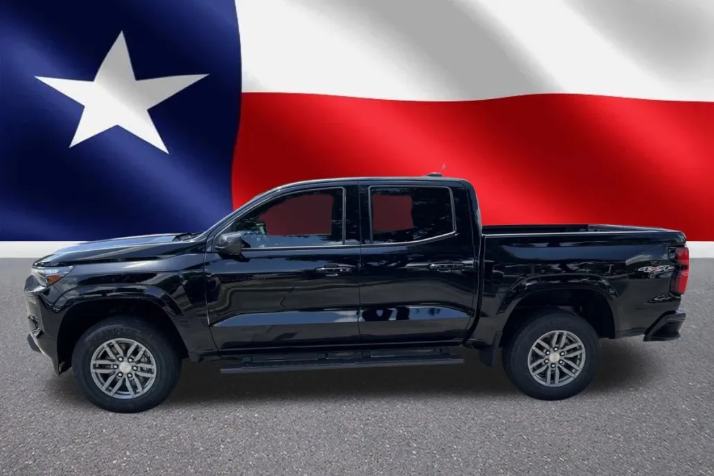 2026 Chevrolet Colorado LT photo 1